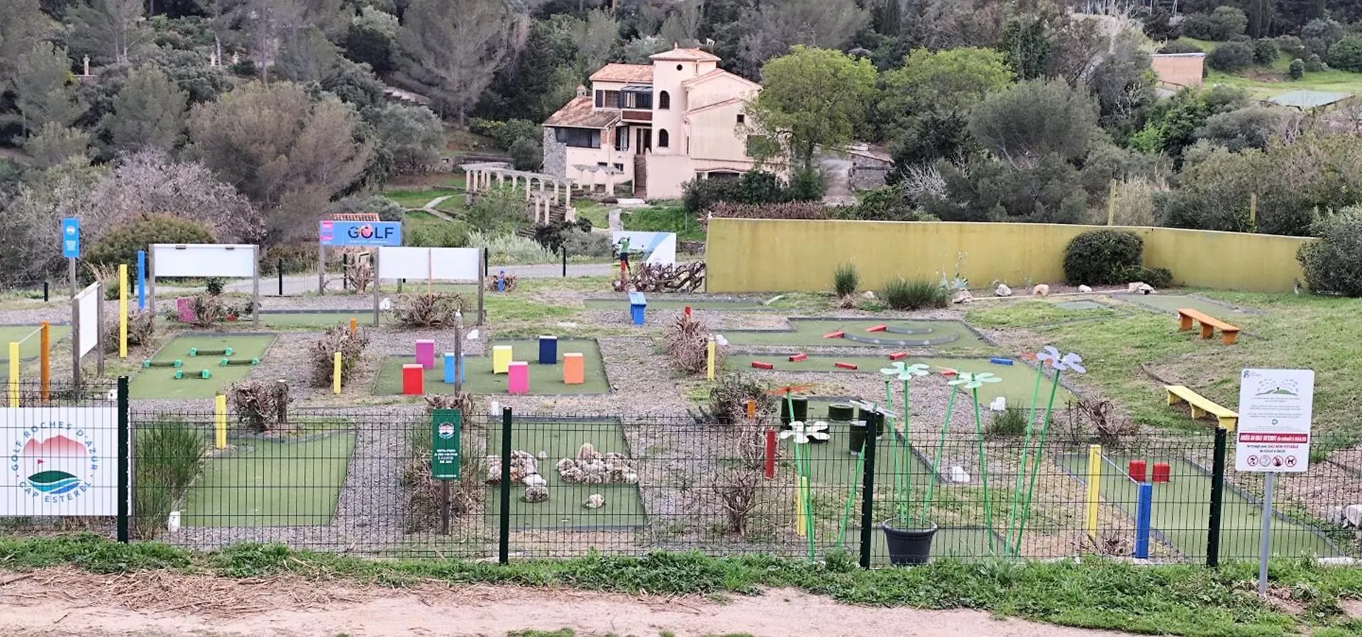 T2 Vue Mer, Jardin Clos, Village Vacances Cap Esterel St Raphael Saint-Raphaël 0*,  法国